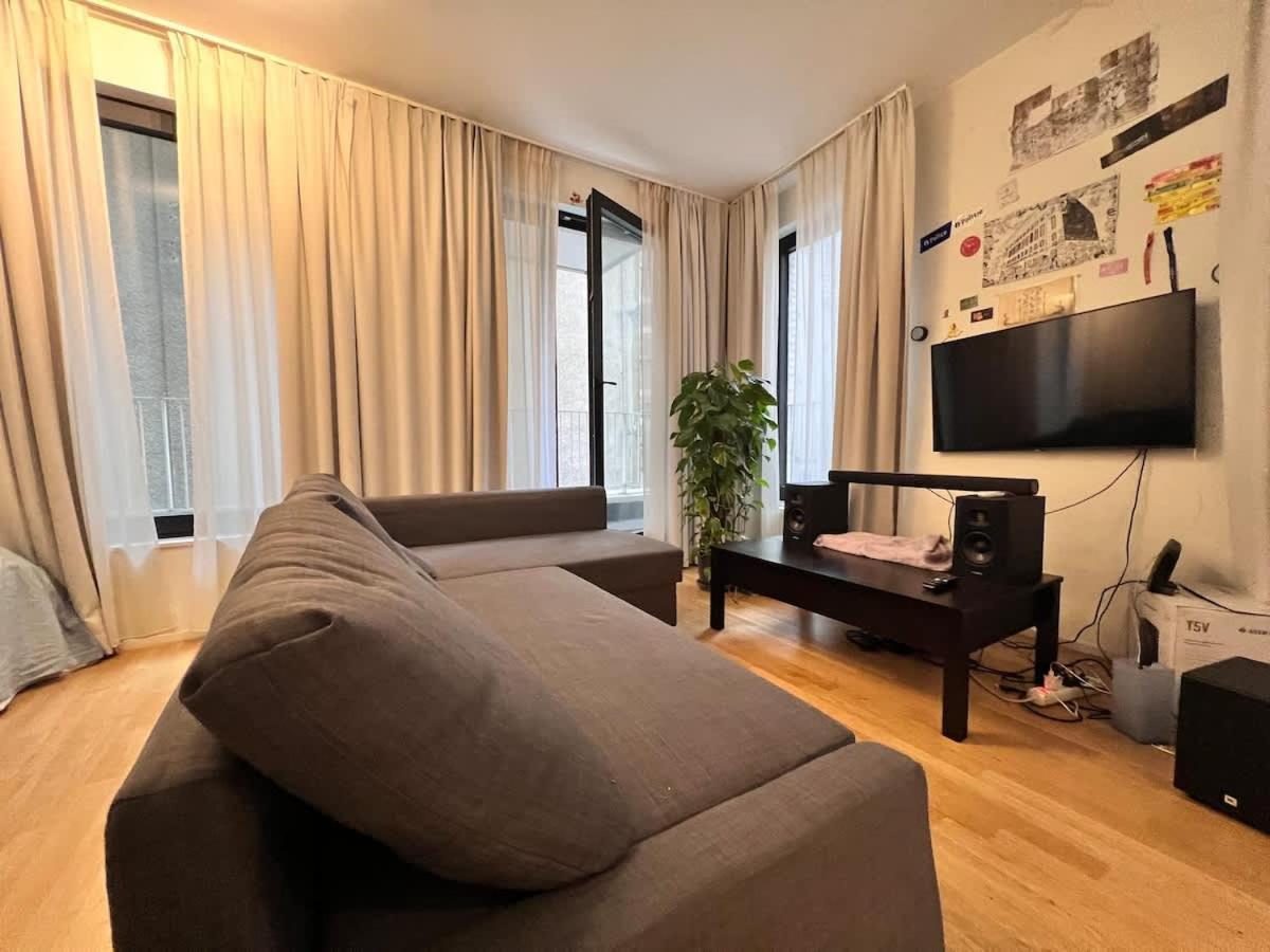 In Center Of Appartement