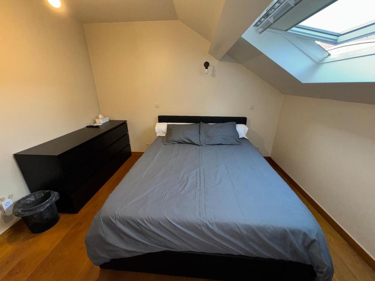 House 3 Apartment *