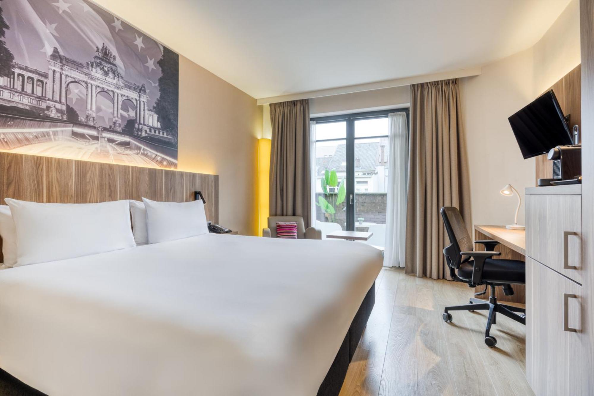Schuman By Ihg Hotel 4*
