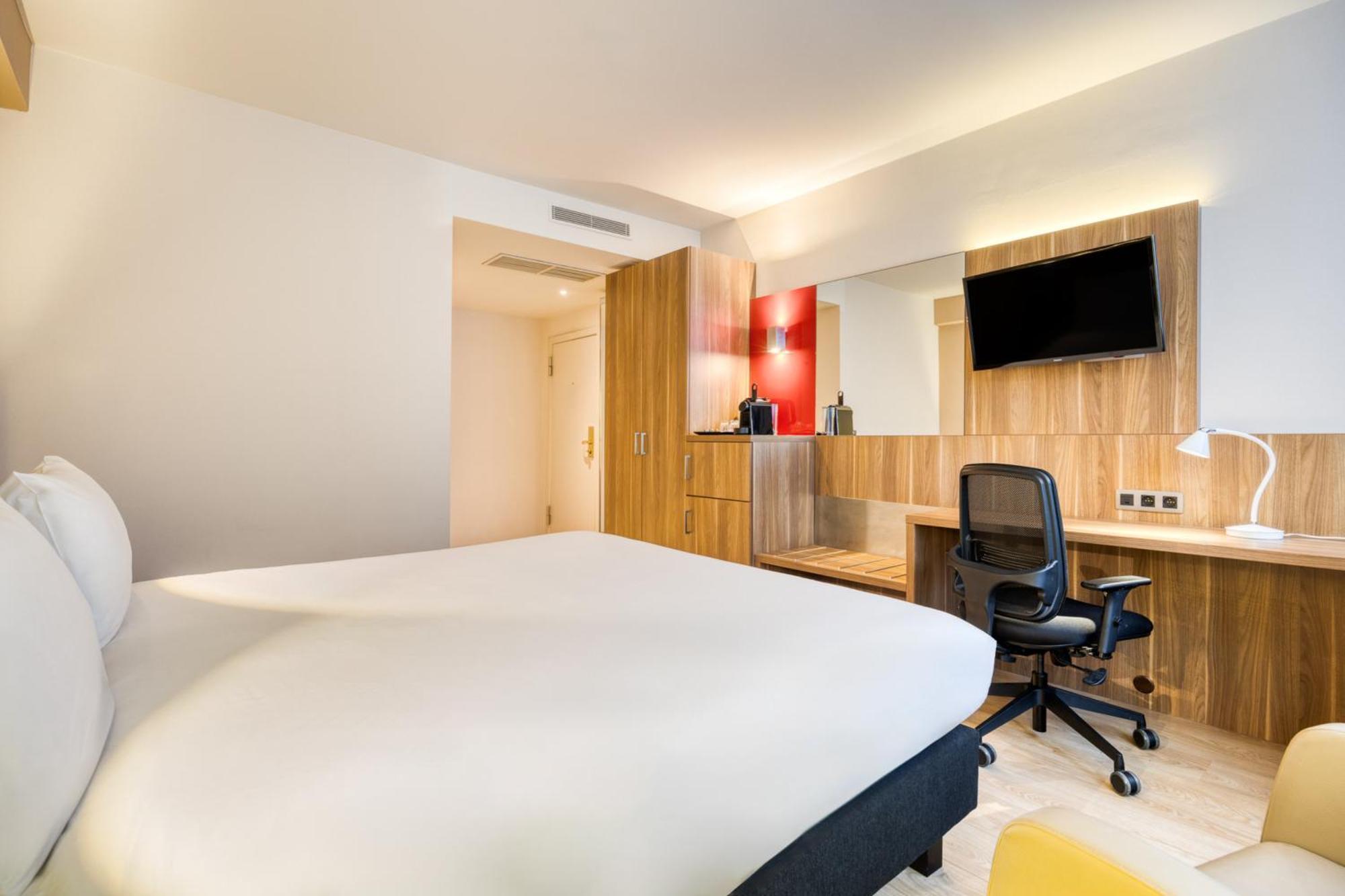 Schuman By Ihg Hotel 4*