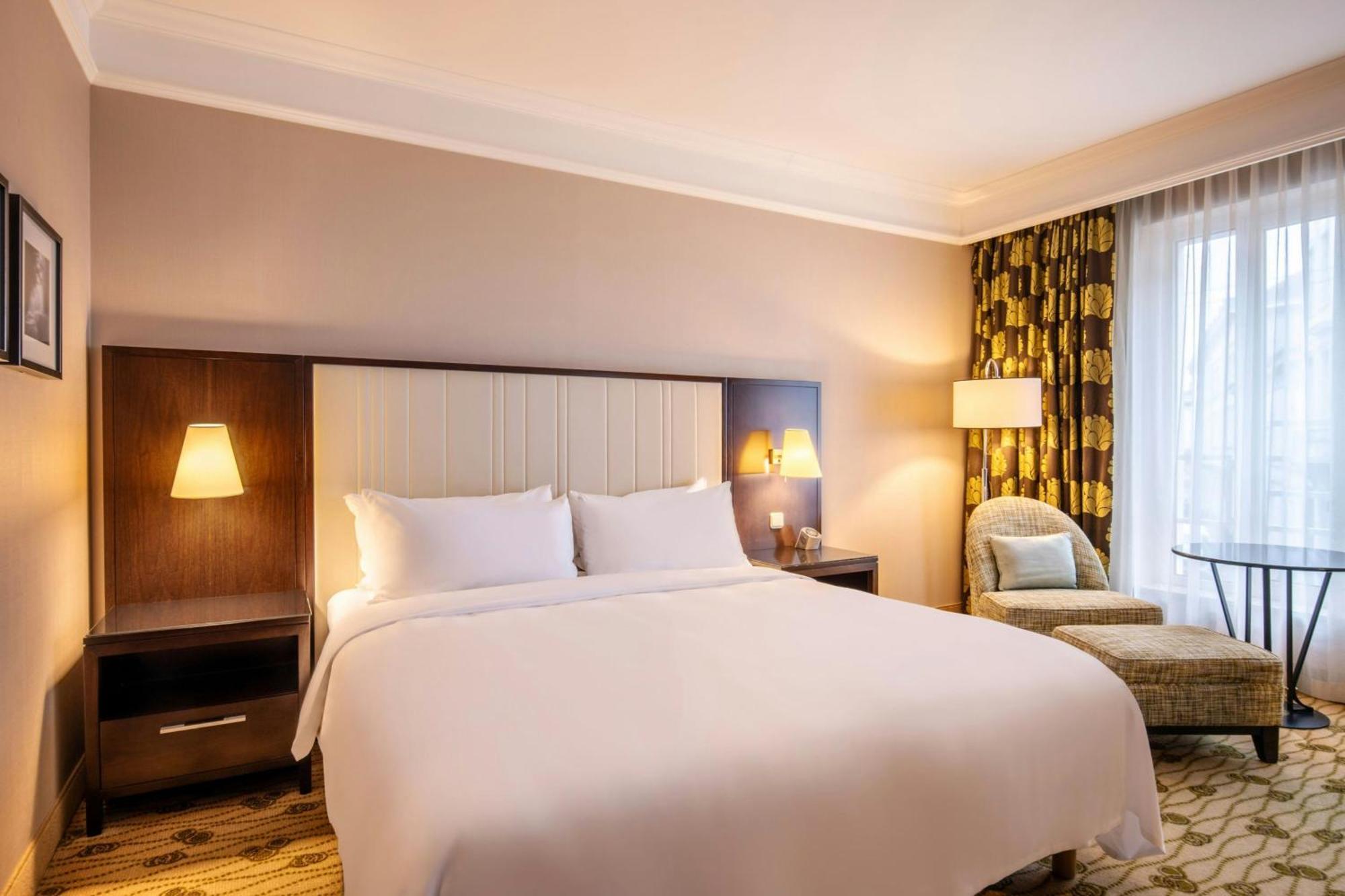 Renaissance Hotel