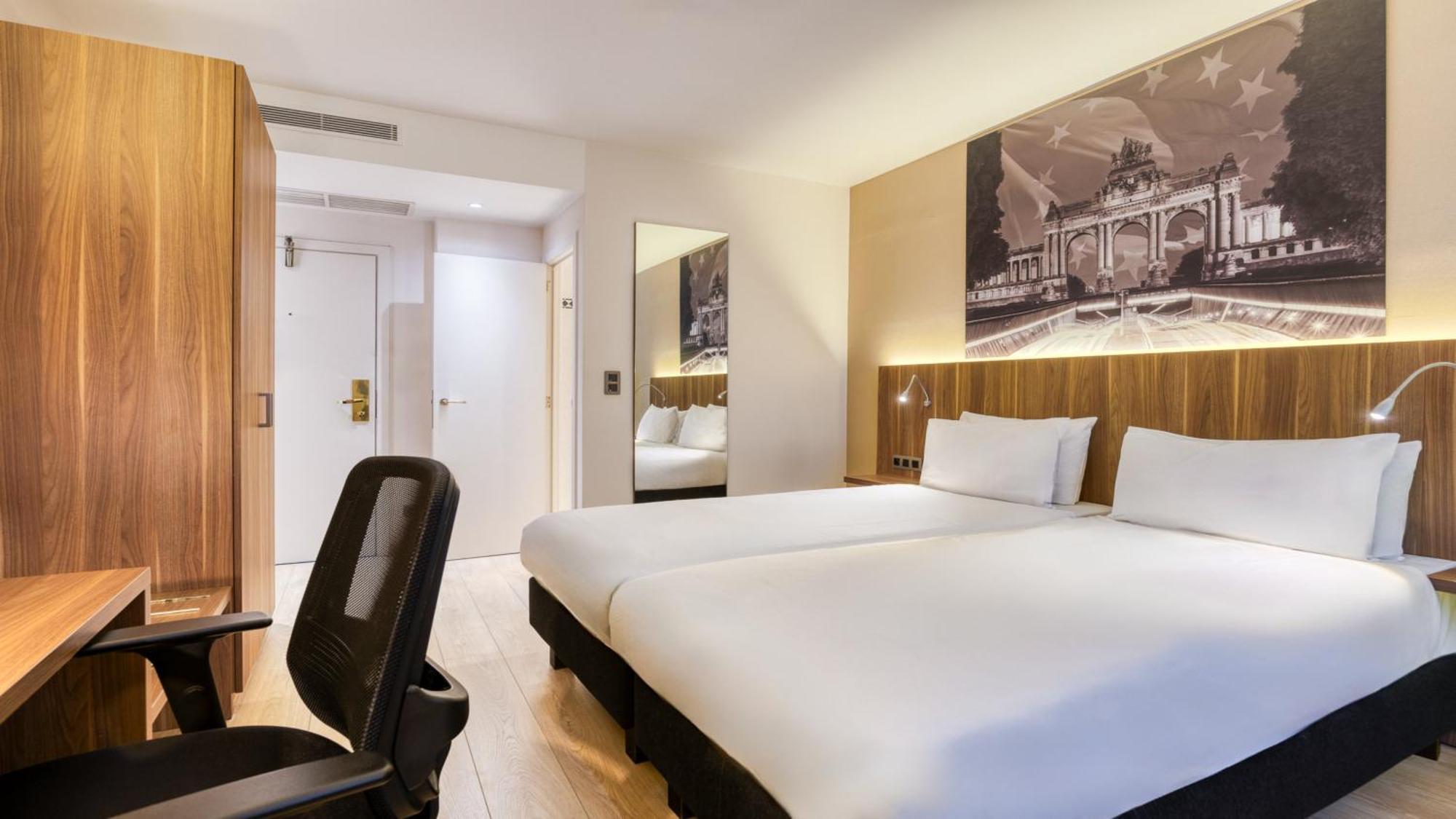 Schuman By Ihg 4*