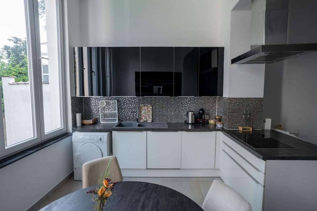 Cozy And Luxurious In Brussels, Laeken
