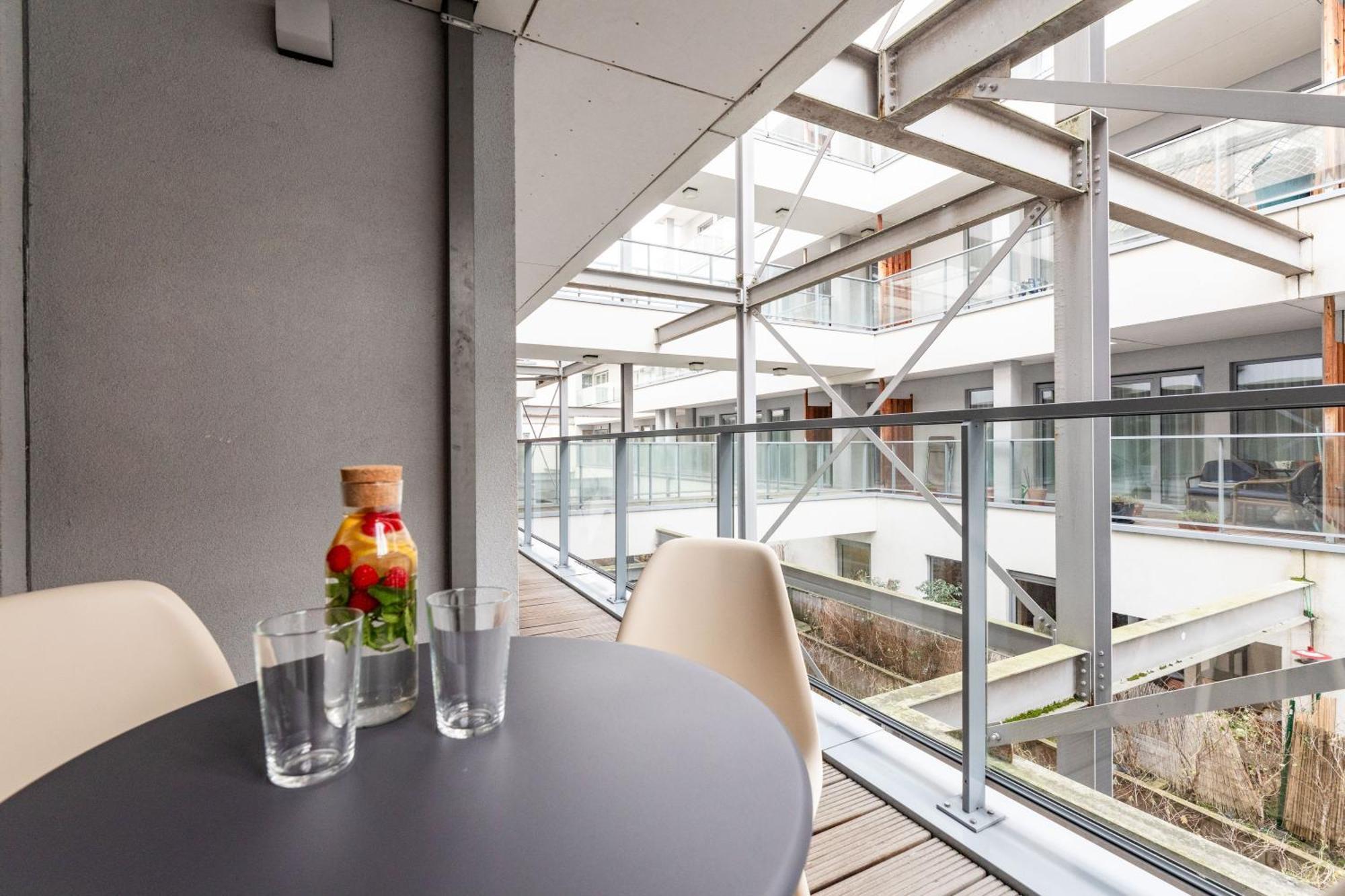 Contemporary Comfort In The Heart Of The Appartamento