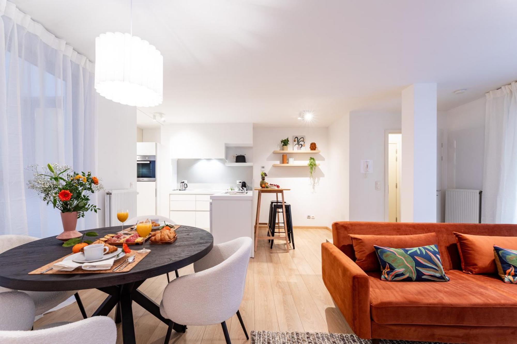 Contemporary Comfort In The Heart Of The Appartamento *