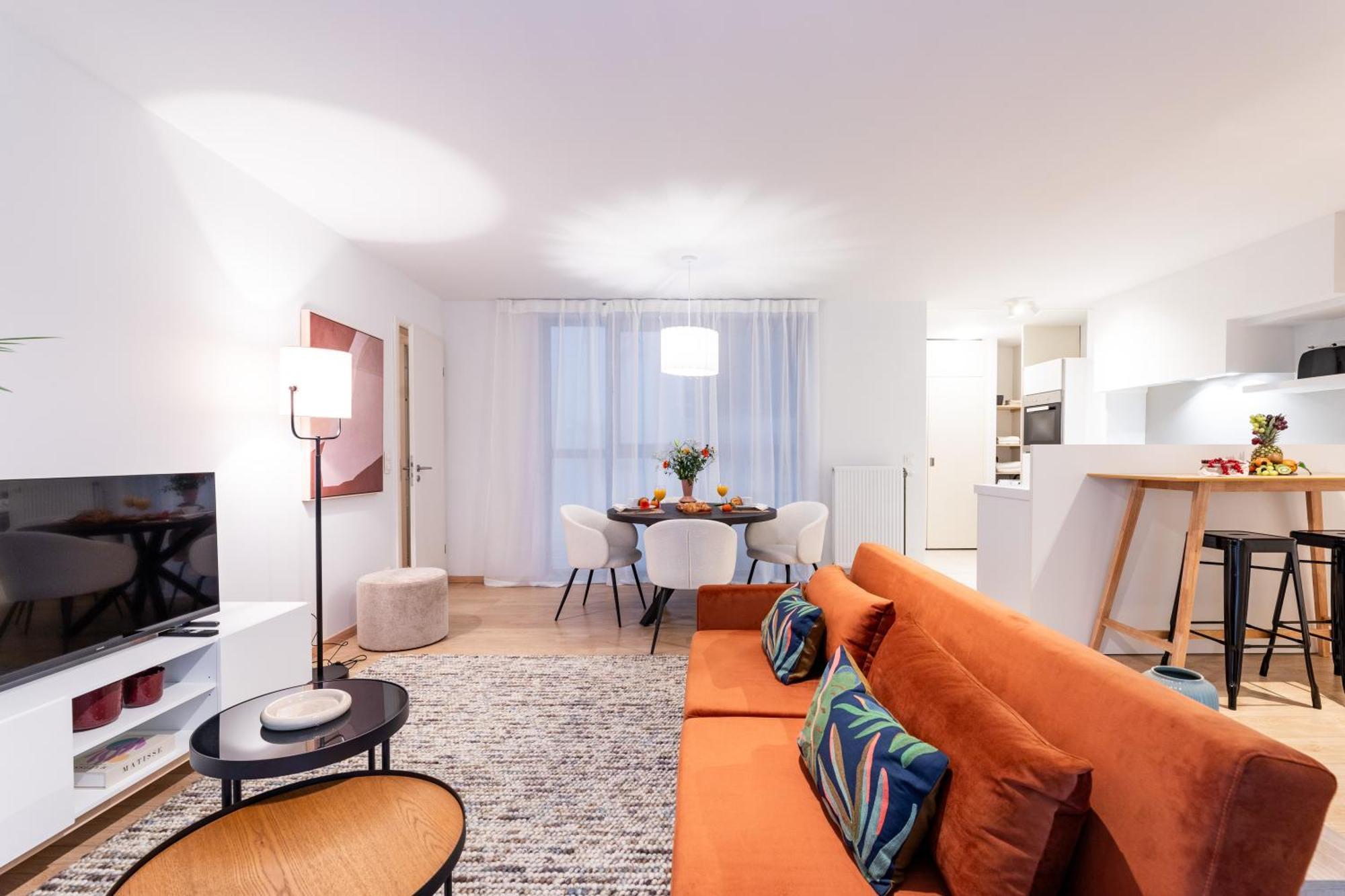Contemporary Comfort In The Heart Of The Bruxelles