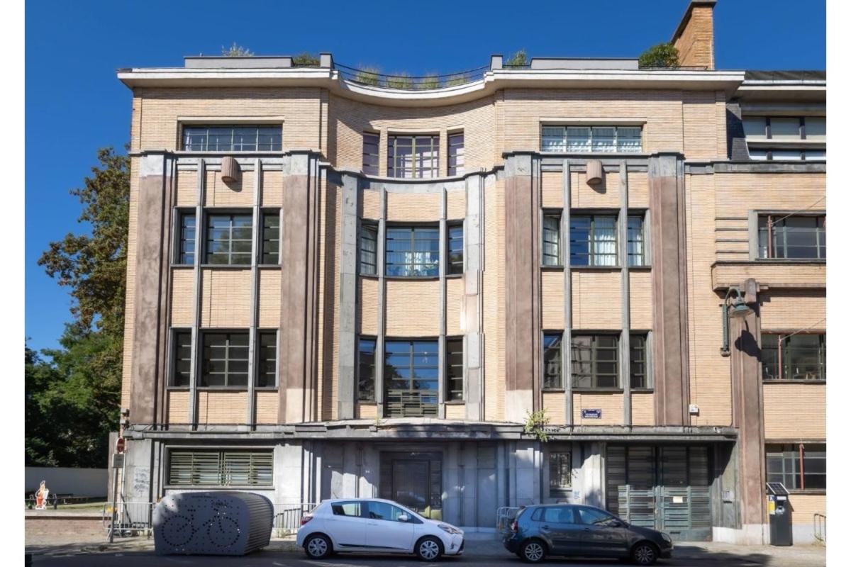 Magnificent Loft - 3 Bedroom Duplex Appartement *