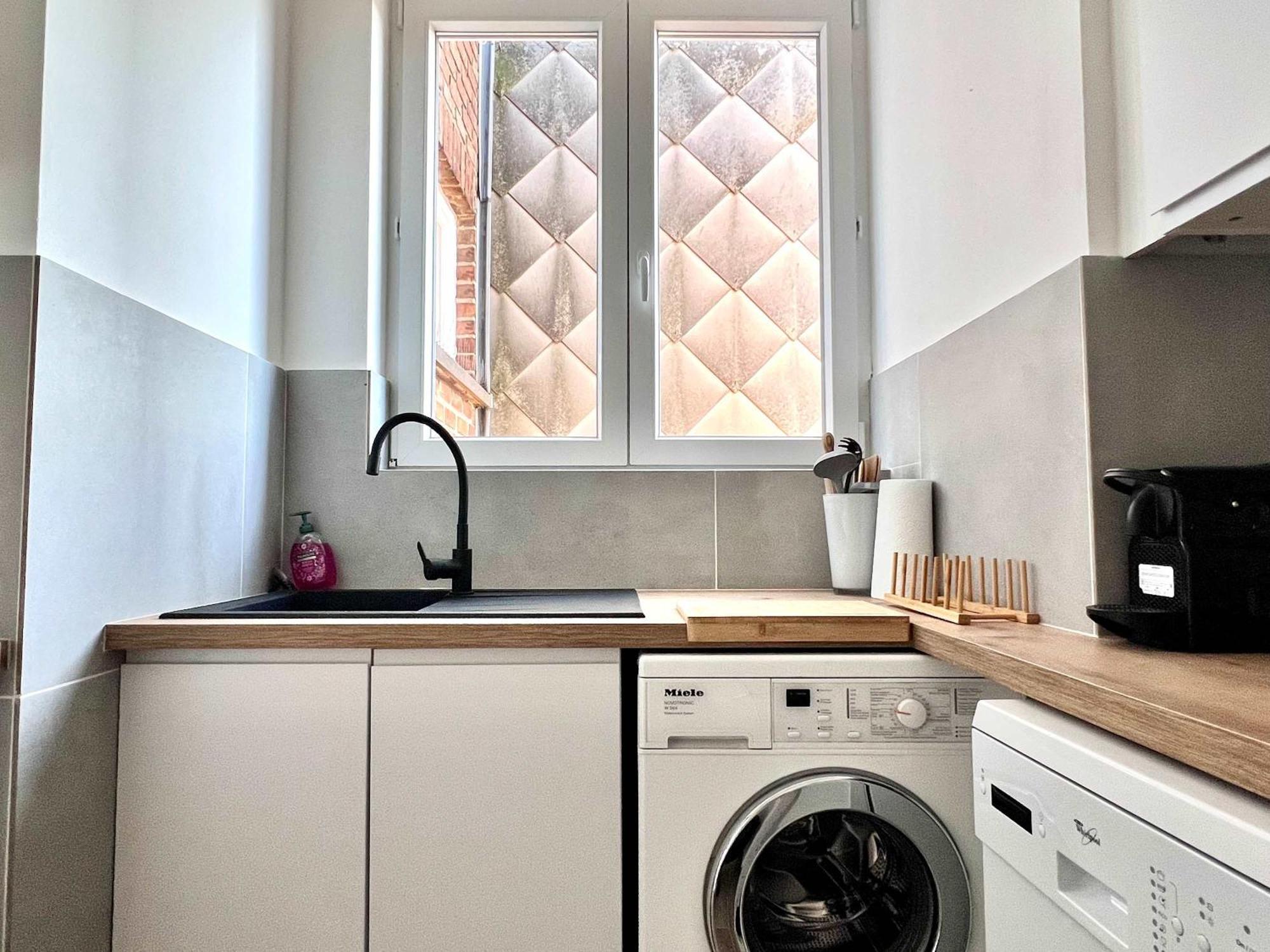 Appartement Close To Nato *