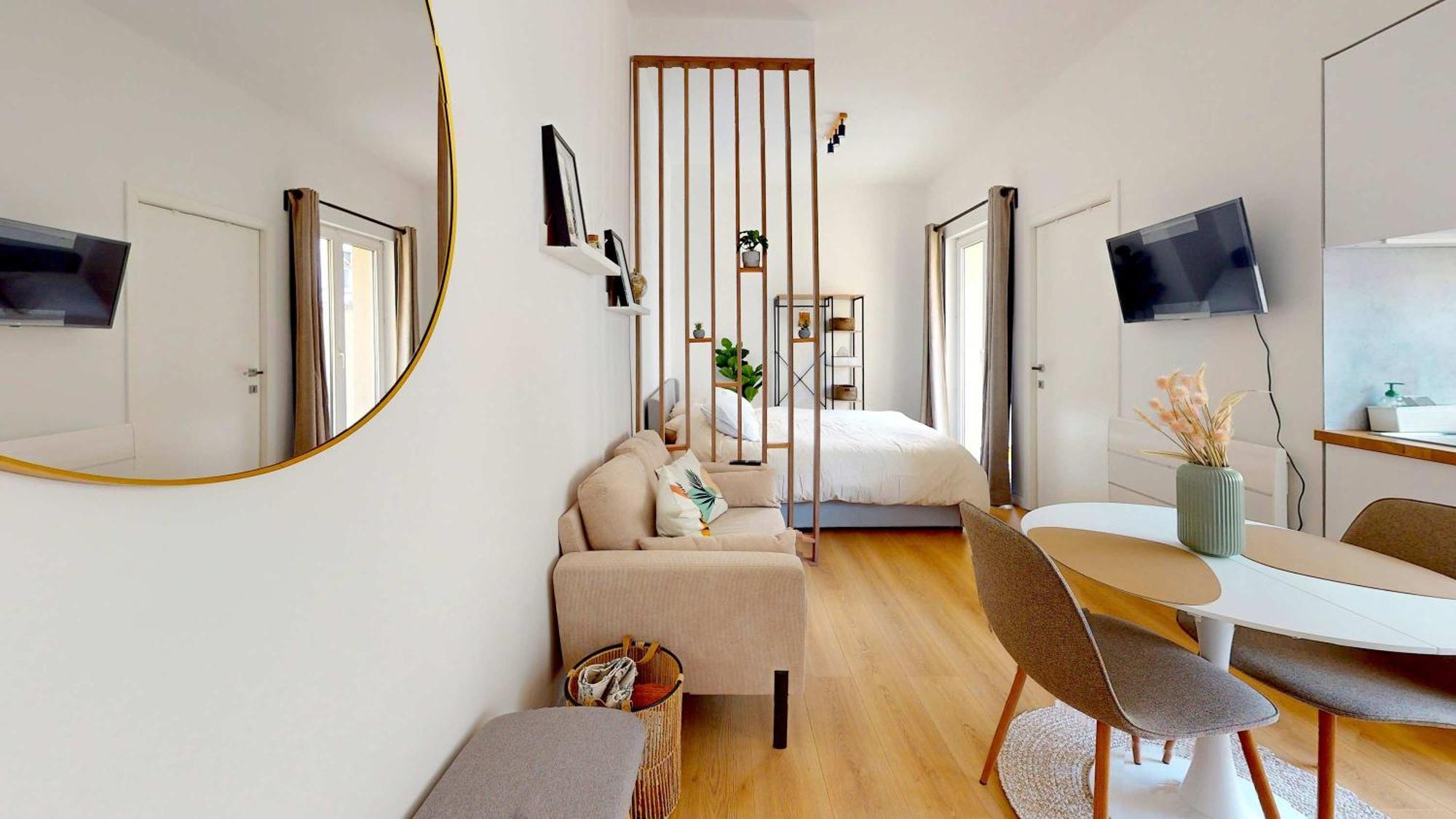 Cosy Centre Avec Balcon Appartement *