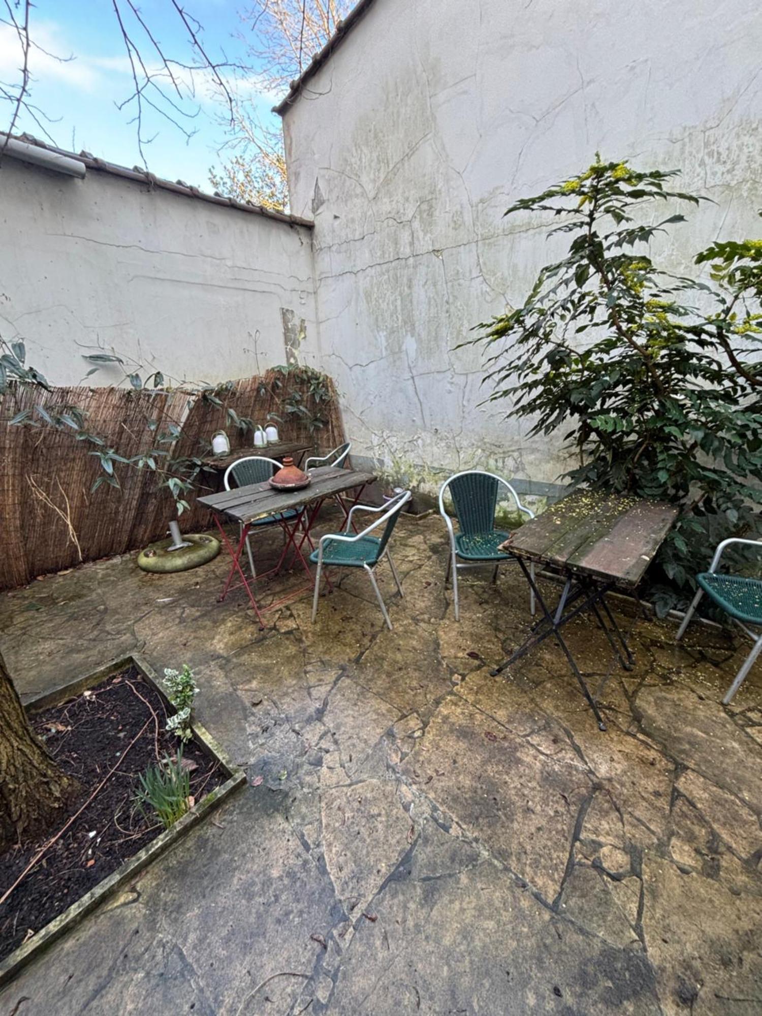 Le Village D'ezra * Bruxelles