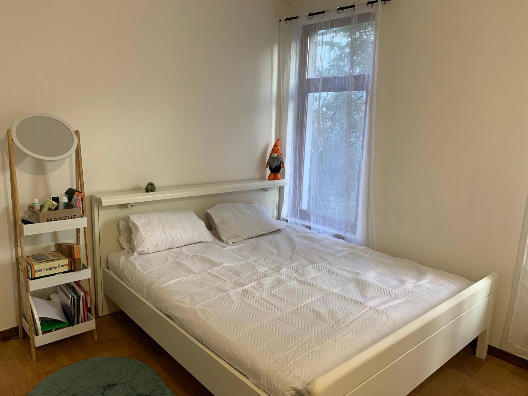 Charming In Brussels: Great Location For Renting * Bruxelles