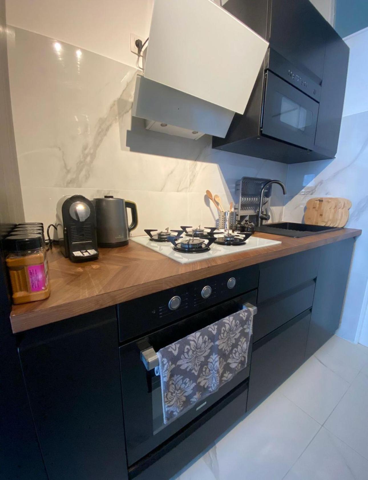 Grand Deux Appartement *