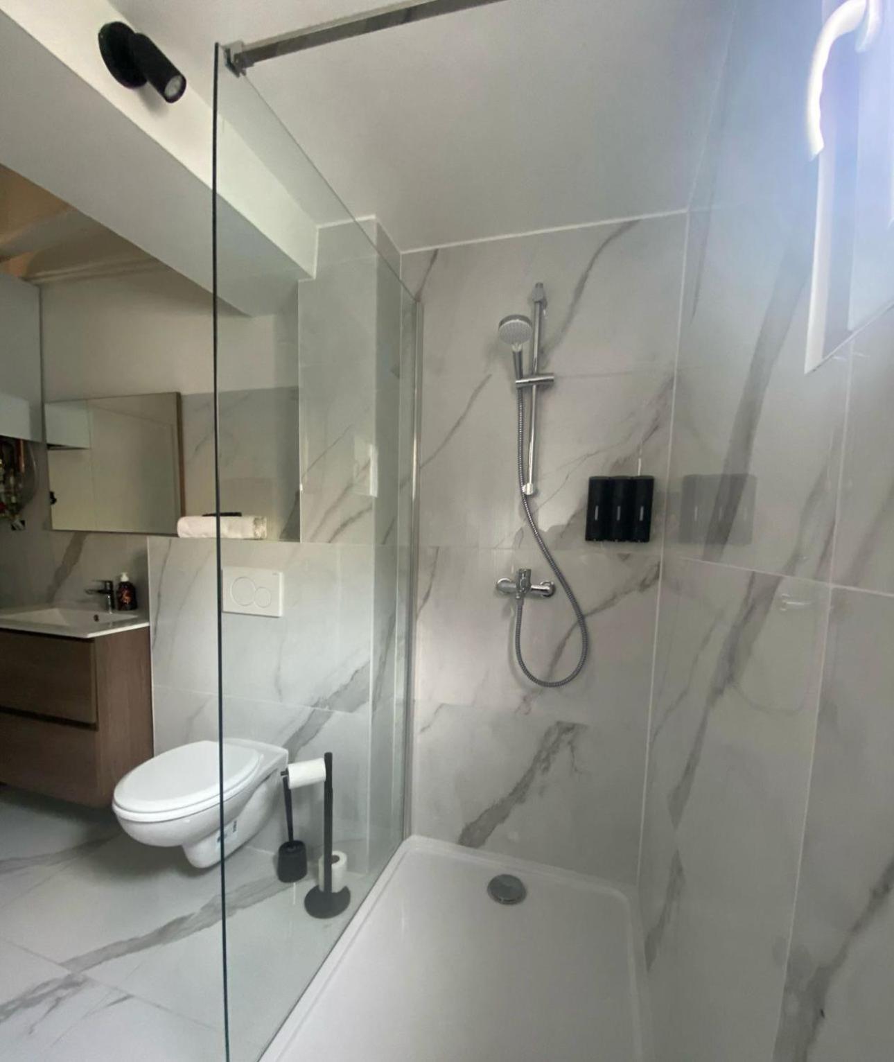 Grand Deux Appartement