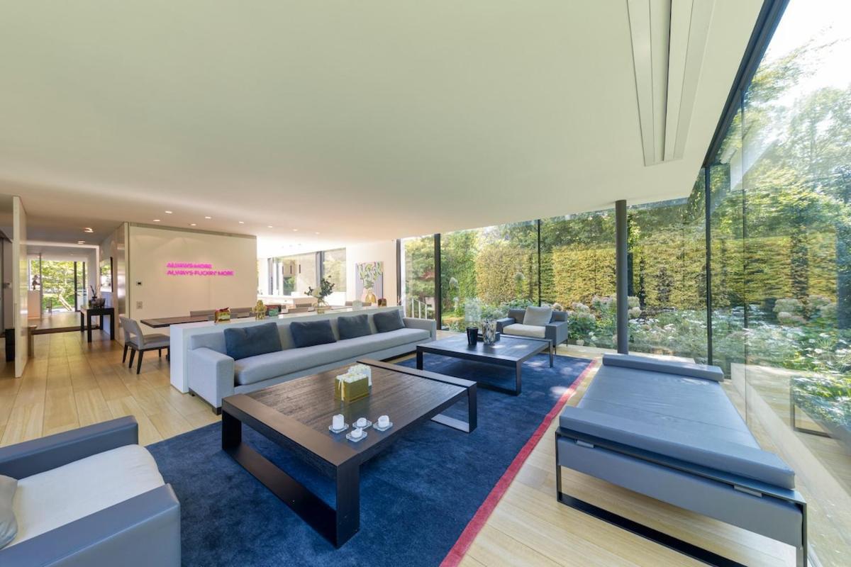 The Luxury Glass Manor *