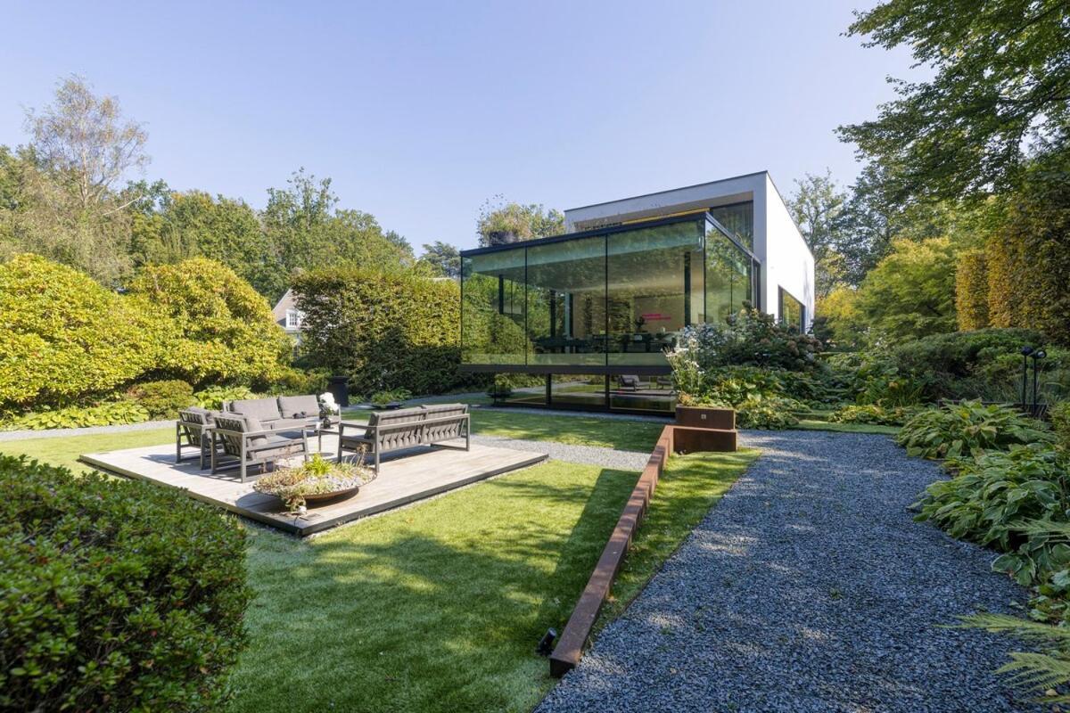 The Luxury Glass Manor * Bruxelles