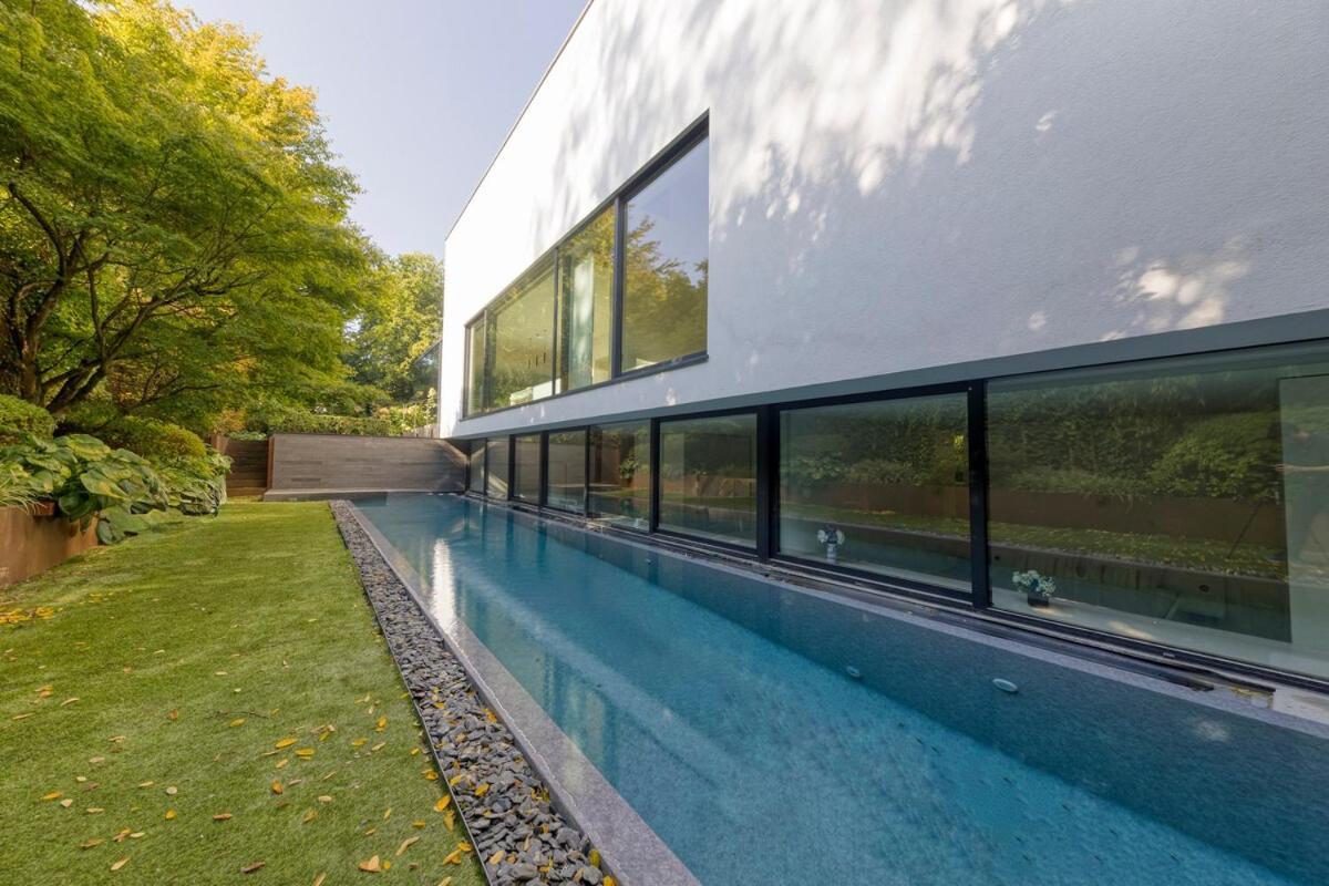 The Luxury Glass Manor