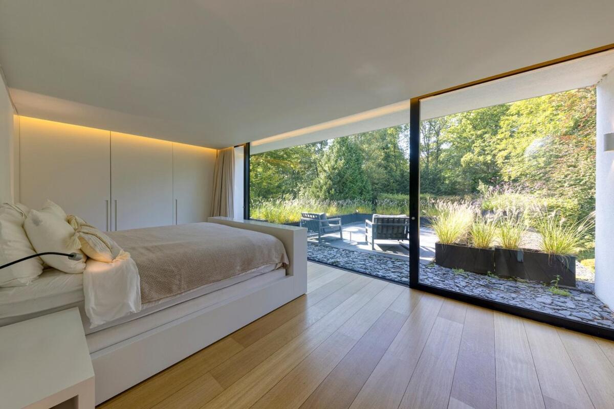 The Luxury Glass Manor