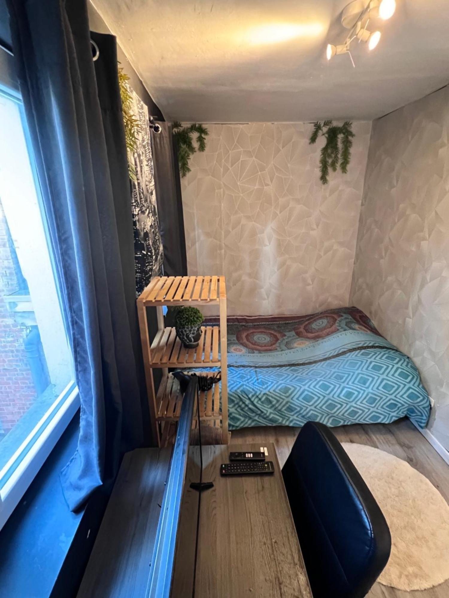 Chambre Et Etage Prives Dans Un Duplex Moderne Privatunterkunft *