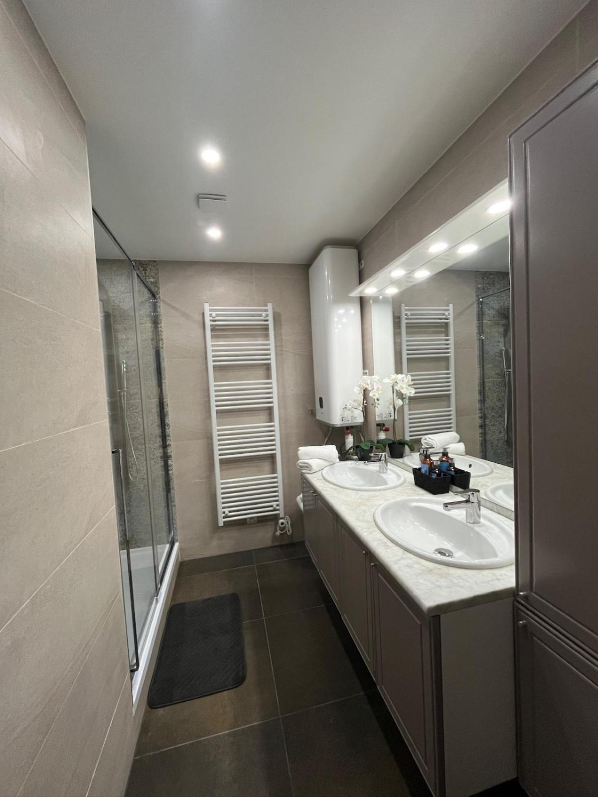 Modern & Cozy - Fast Access *
