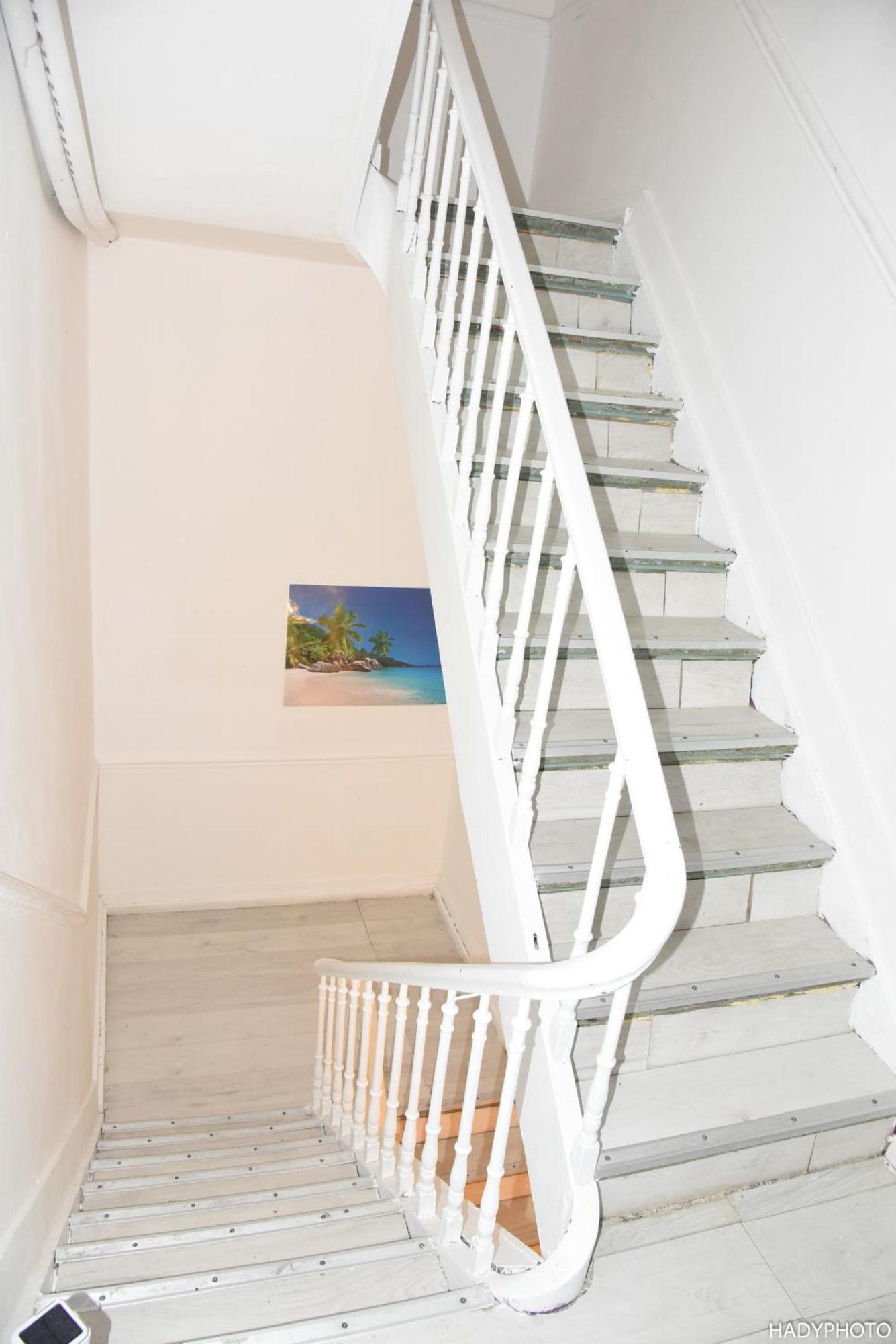 Appartement Confort Gare De L'ouest, Troisiemes Etages *