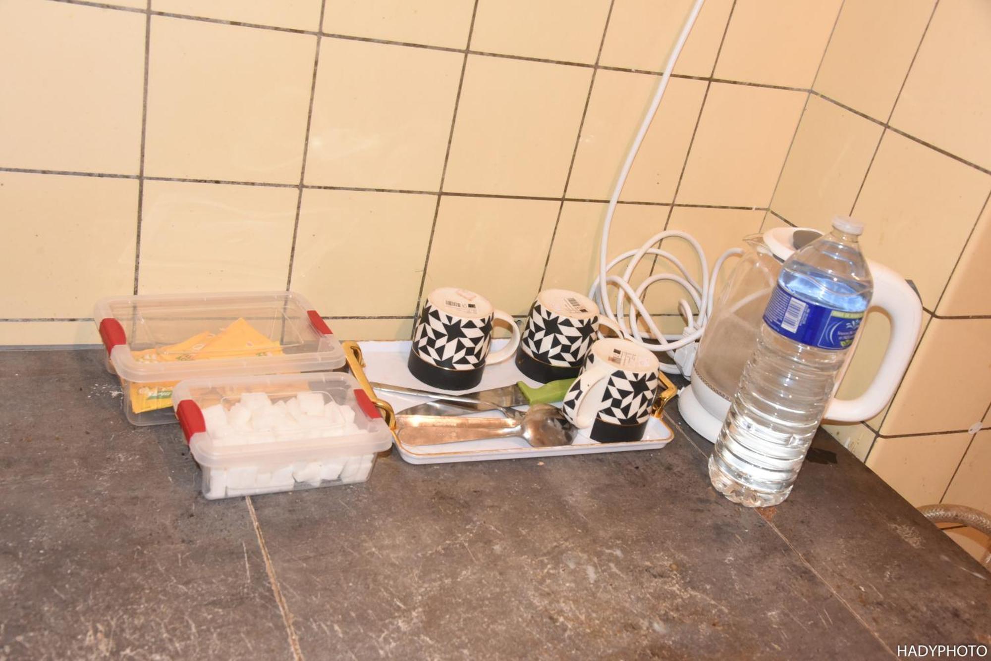 Appartement Confort Gare De L'ouest, Troisiemes Etages *