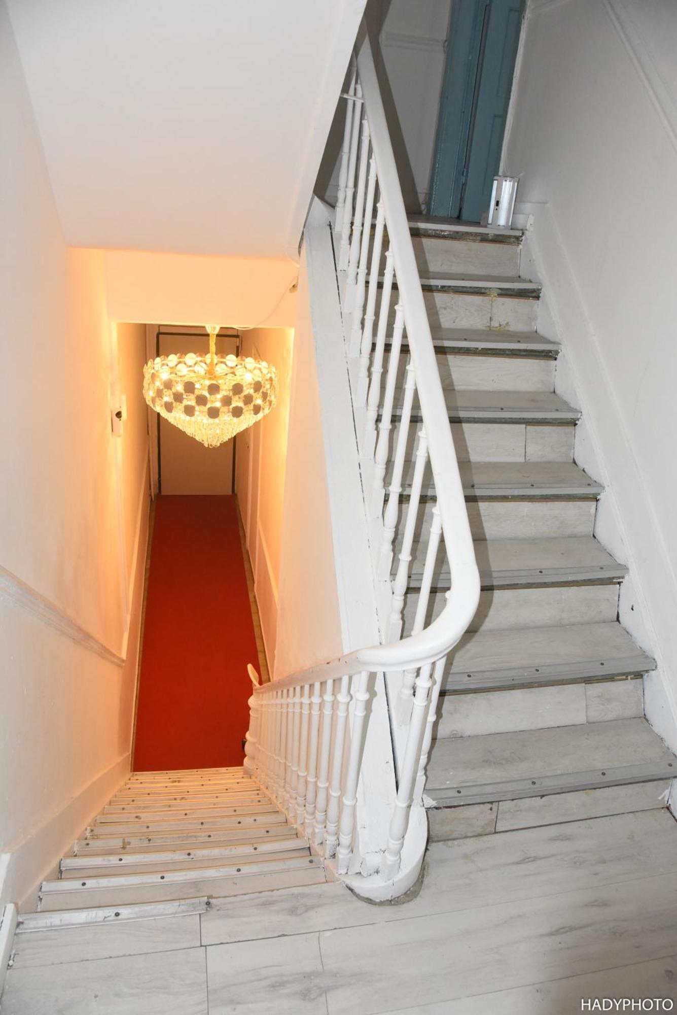 Appartement Confort Gare De L'ouest, Troisiemes Etages *