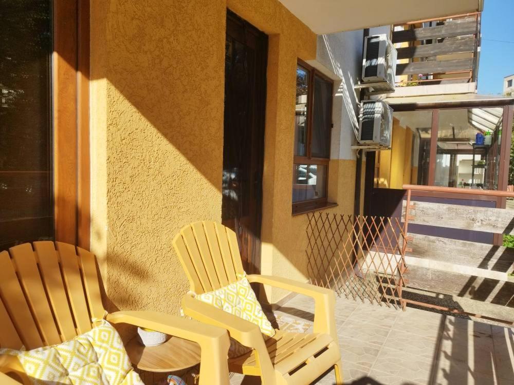 Station 1 Bed Apartment Brüssel