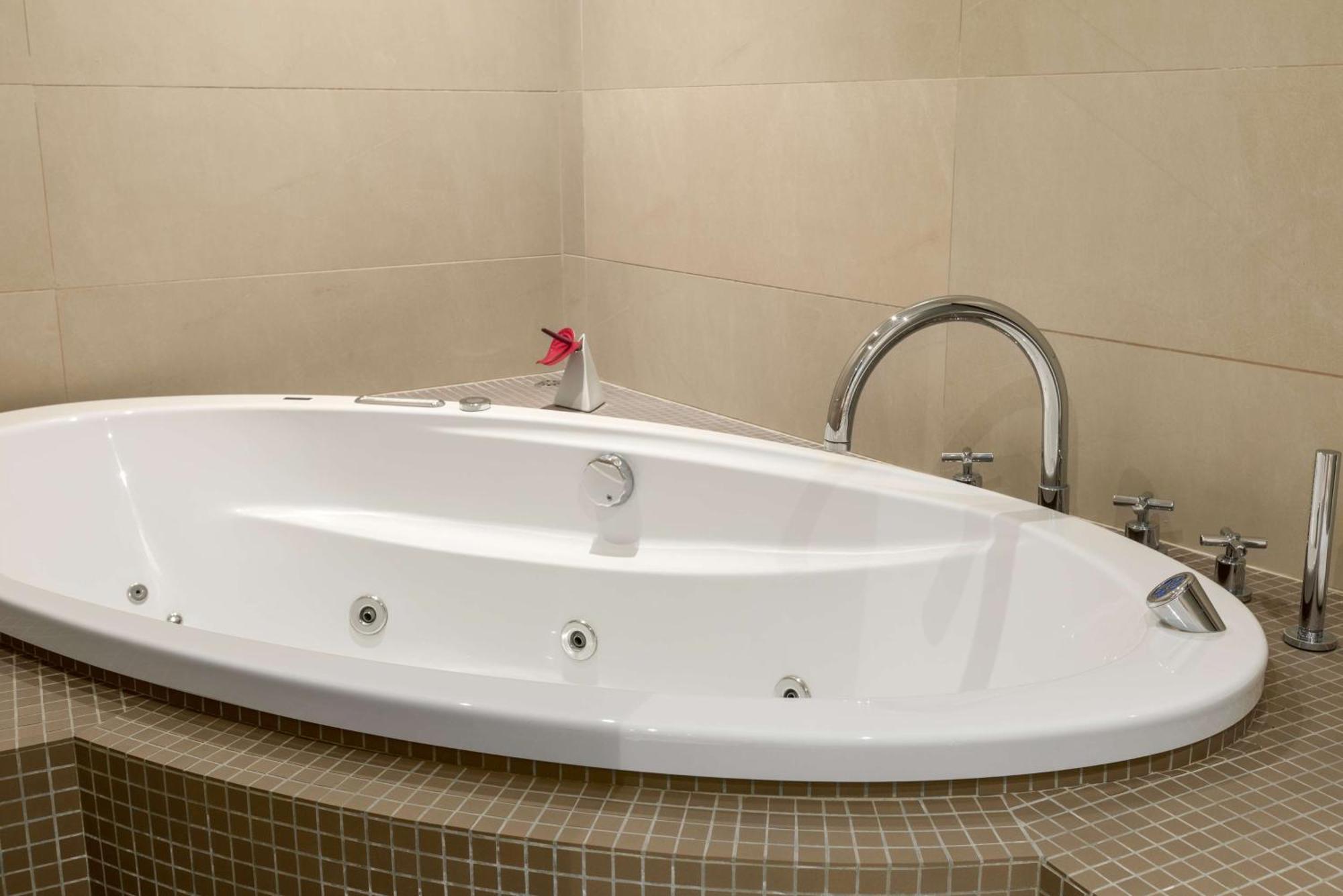 Hotel Nh Collection Centre 4*