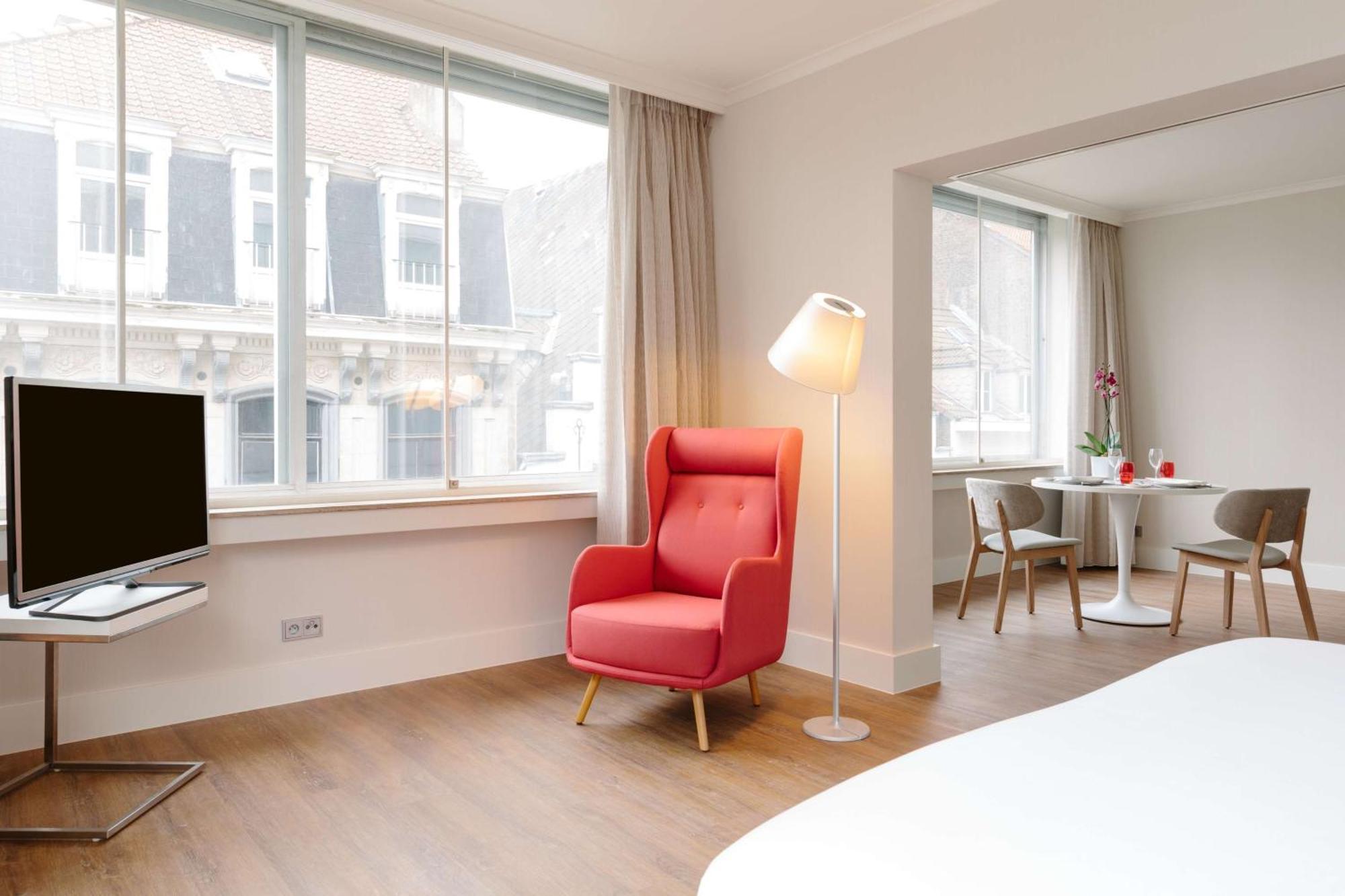 Nh Collection Centre Hotel