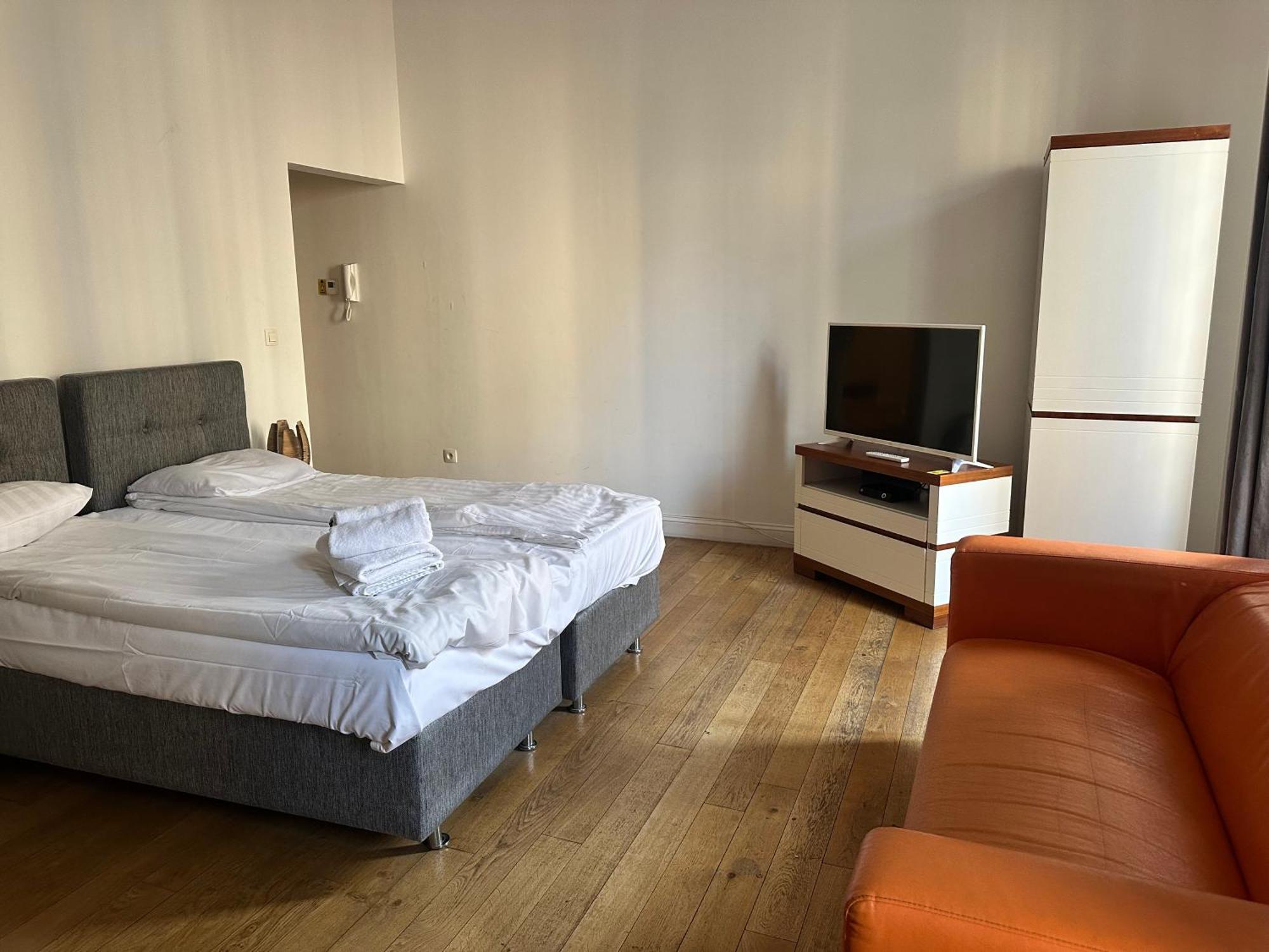 Capitale Apartment *