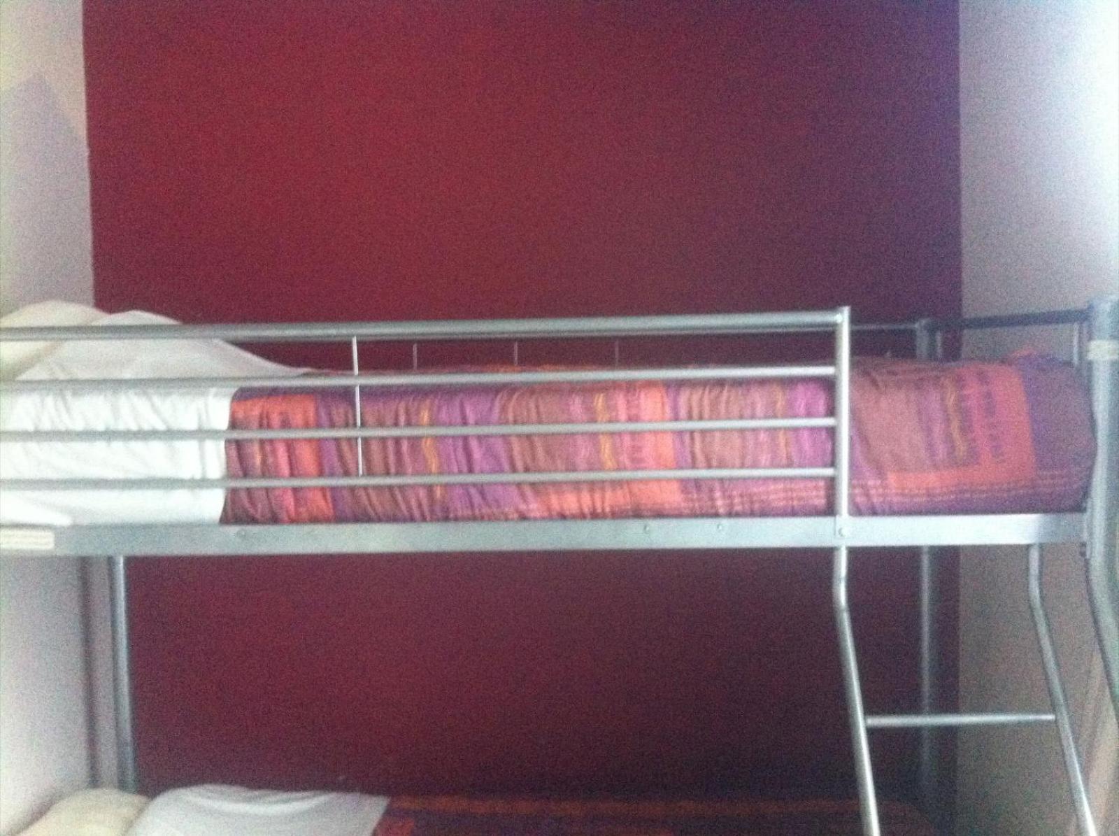 Hostel The82 *