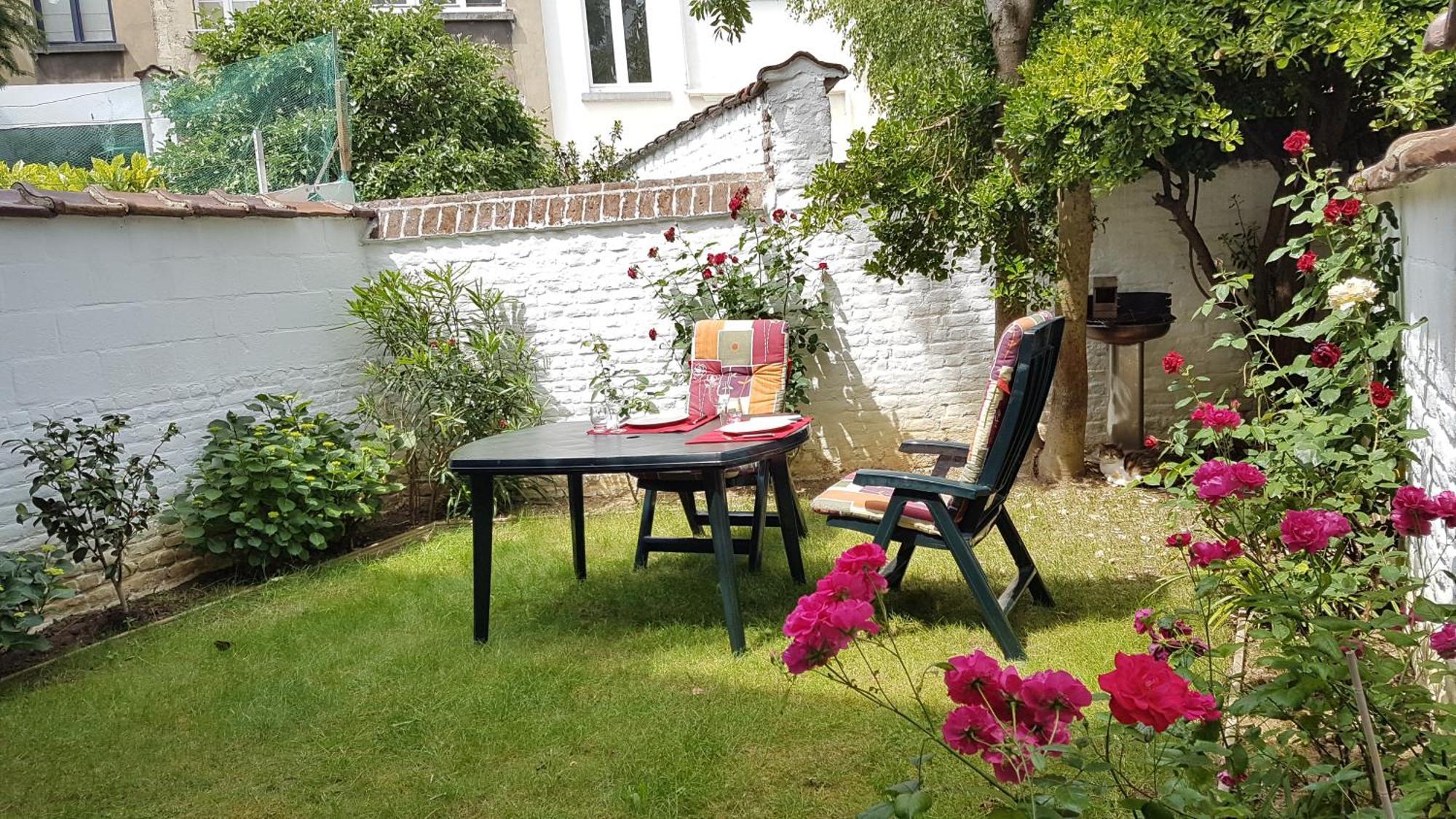 Appartement Modern Duplex With Garden