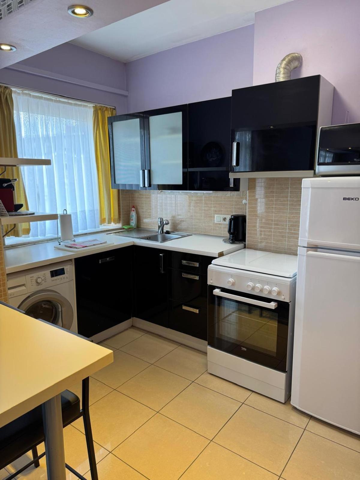 Bara Midi Aparthotel 3*