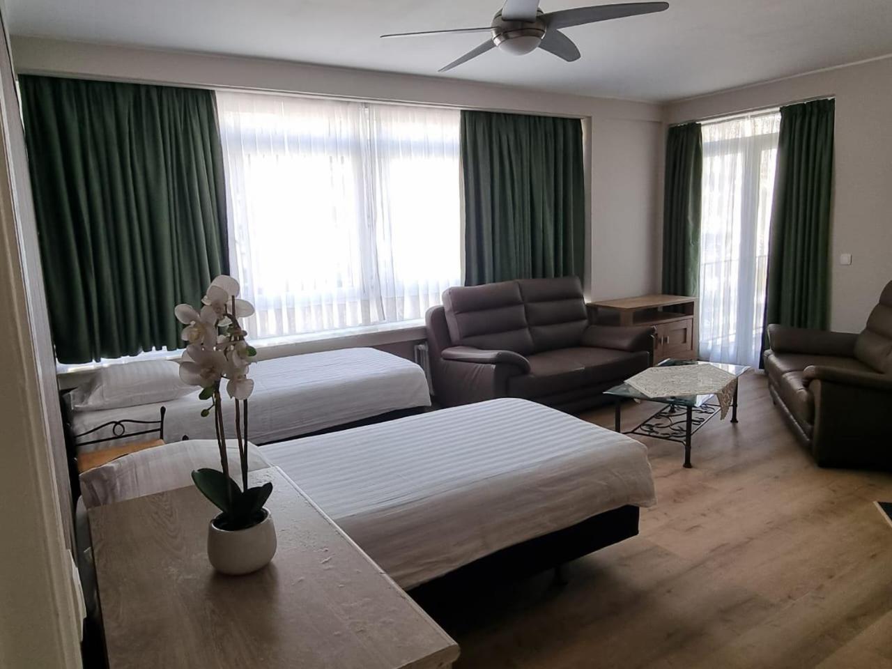 Aparthotel Bara Midi