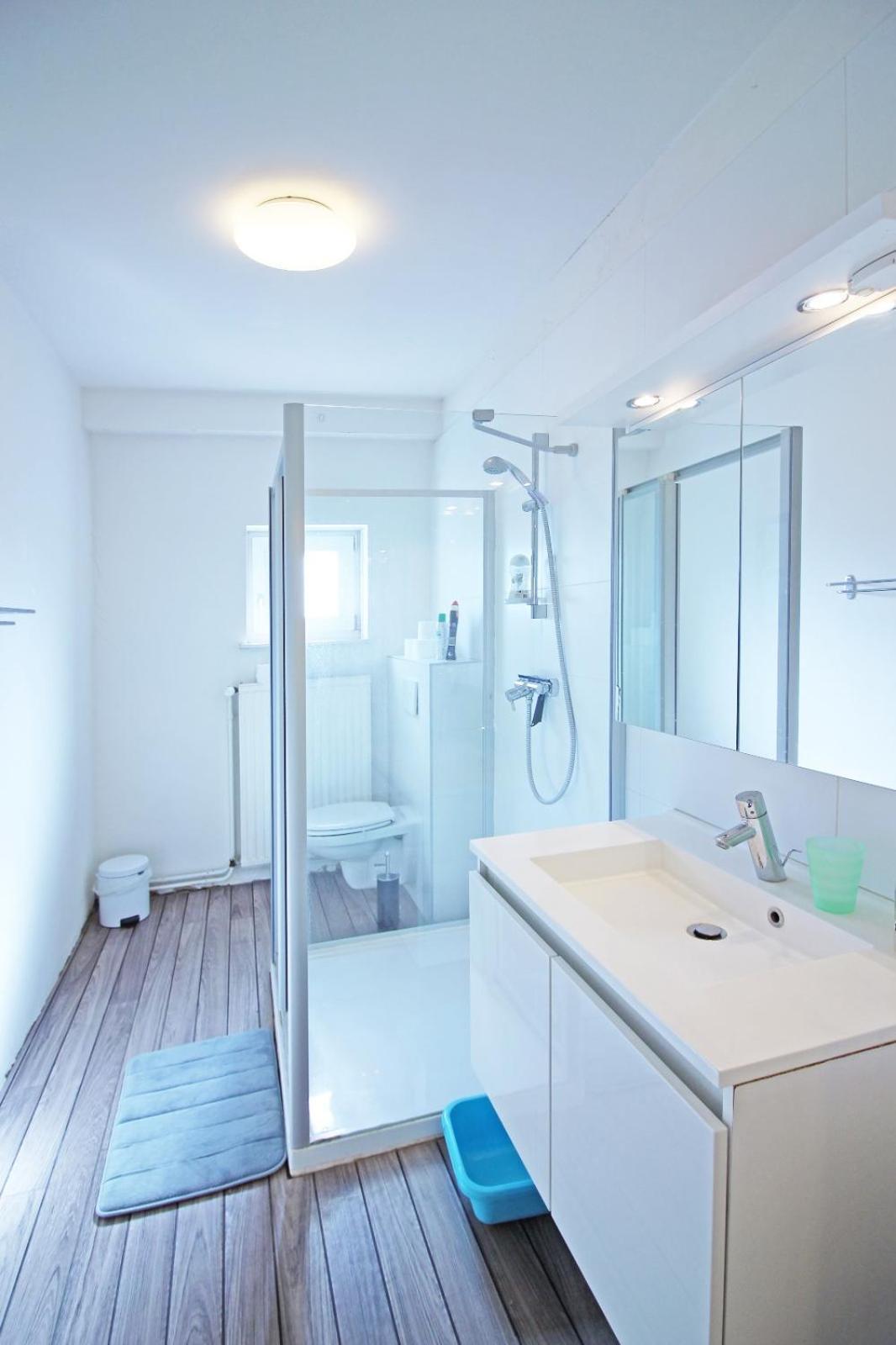 Gasthof - Private Bedroom And Bathroom