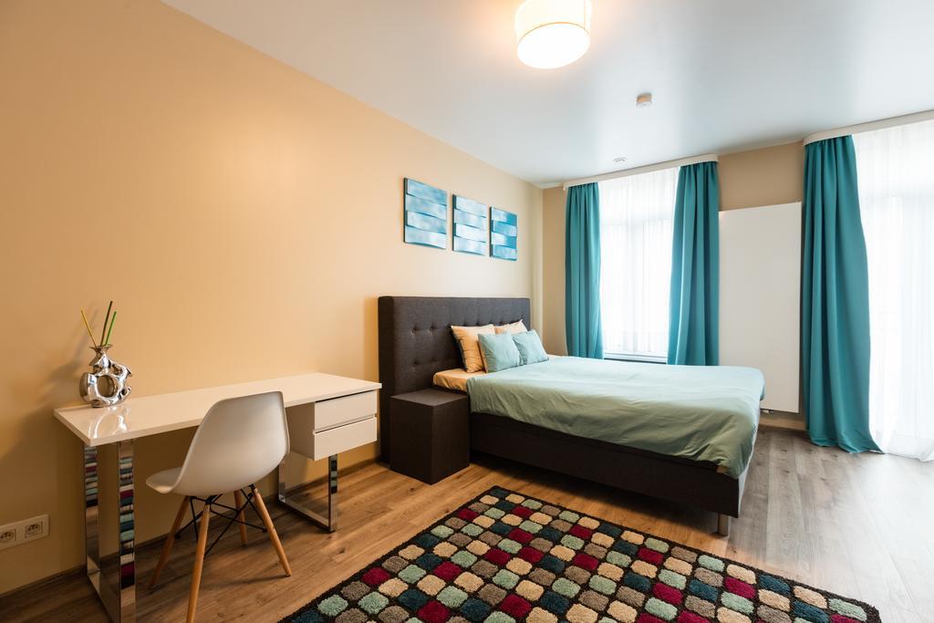 Aparthotel De France 1 2*