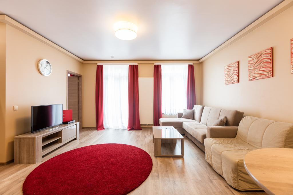 Aparthotel De France 1 2*