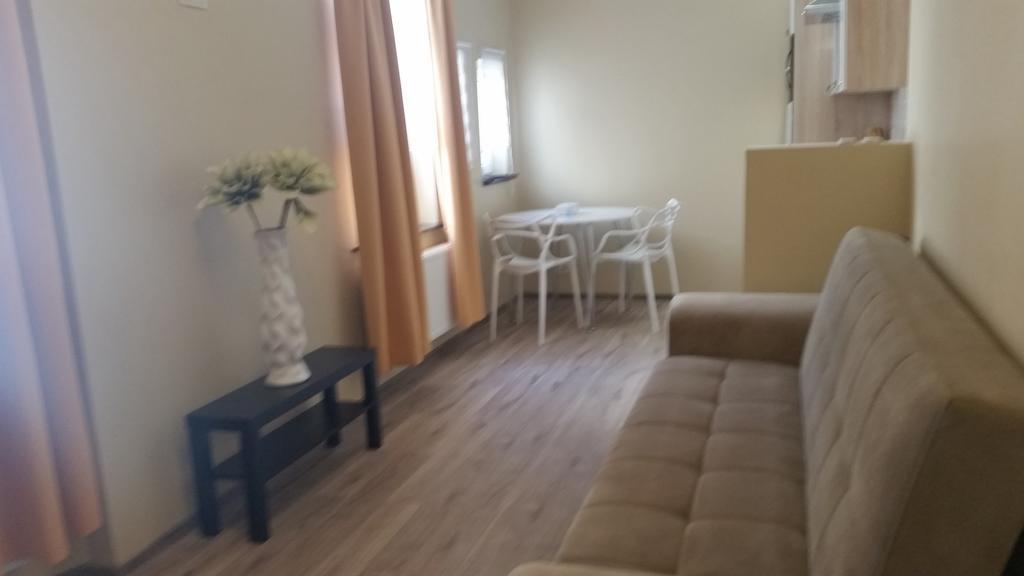 Aparthotel De France 1 2*