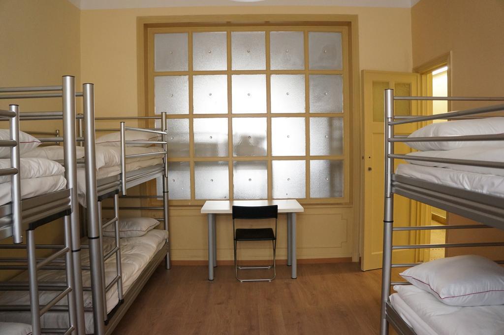 Mini-hôtel Es