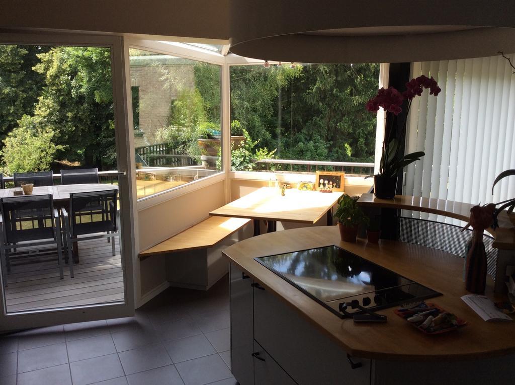 Uccle Bed & Breakfast *