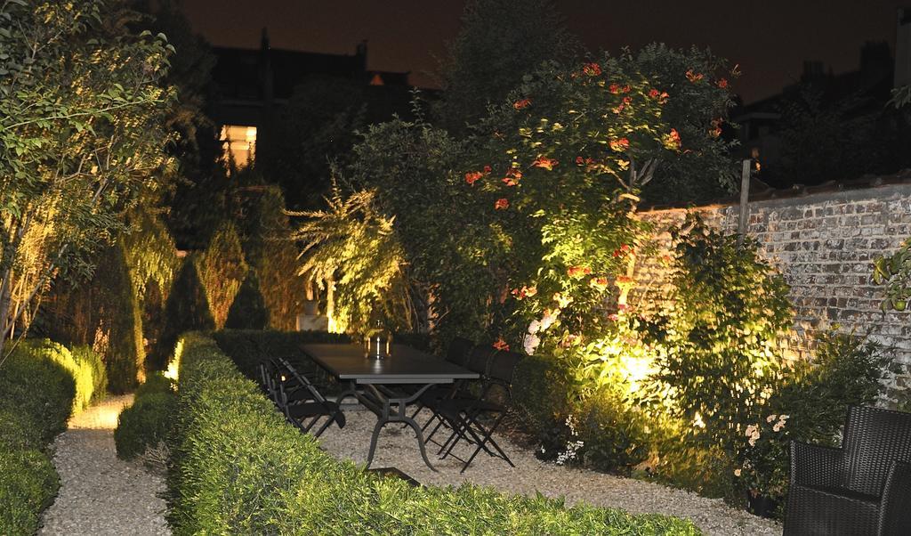 Bed & Breakfast Un Jardin En 4*