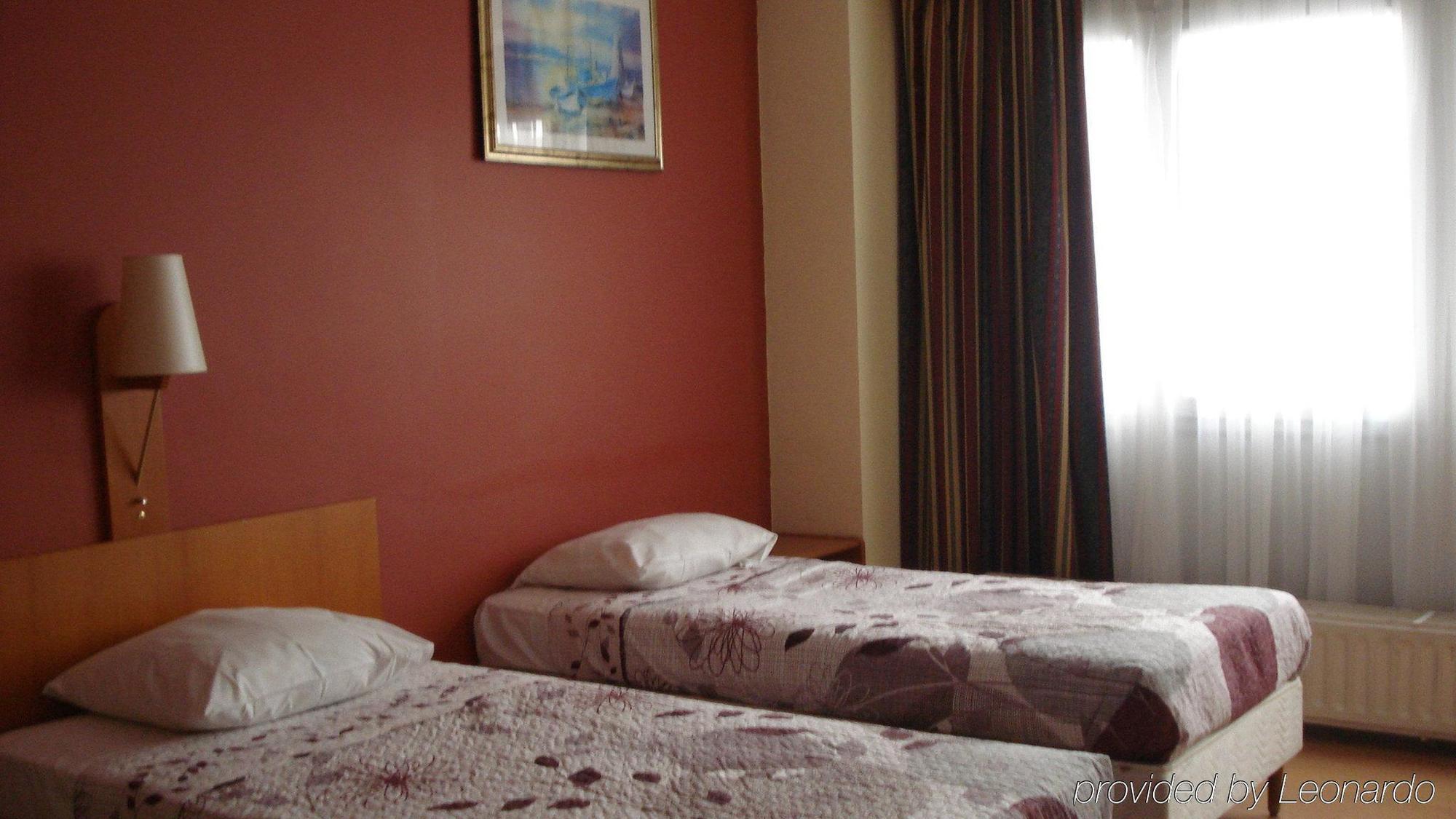 Albert Hotel 2* Brüssel