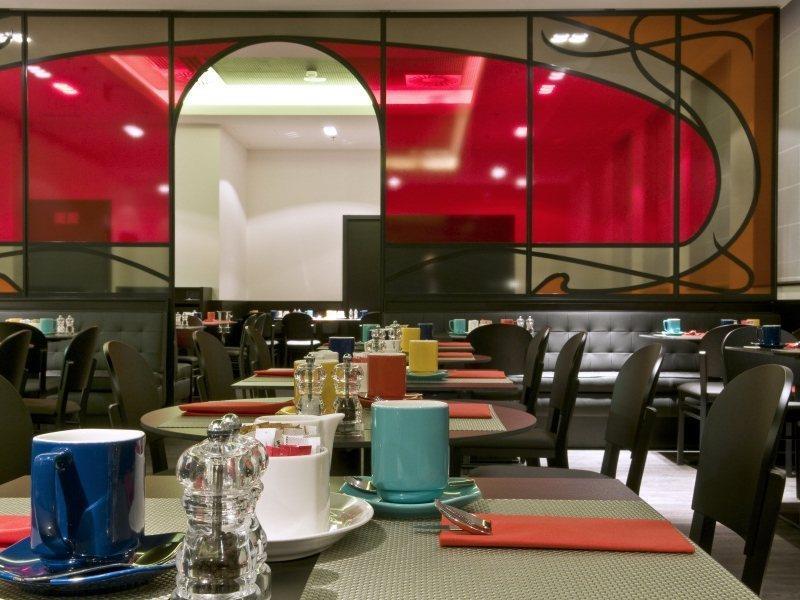 Hotel Park By Radisson Centre Midi 3*