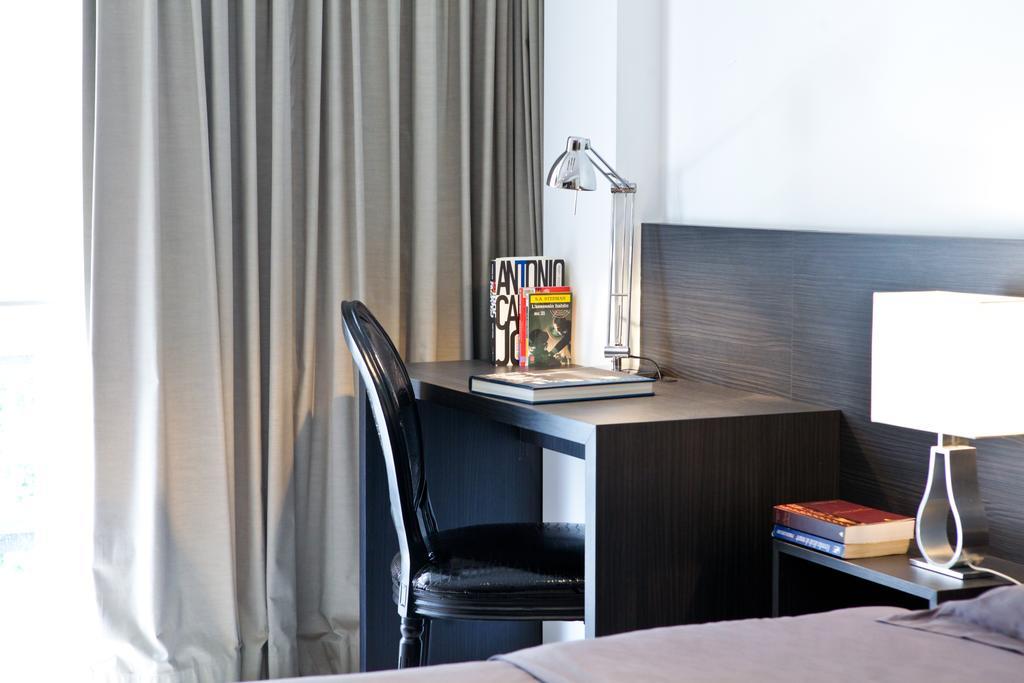 Flat Moliere Apartment *
