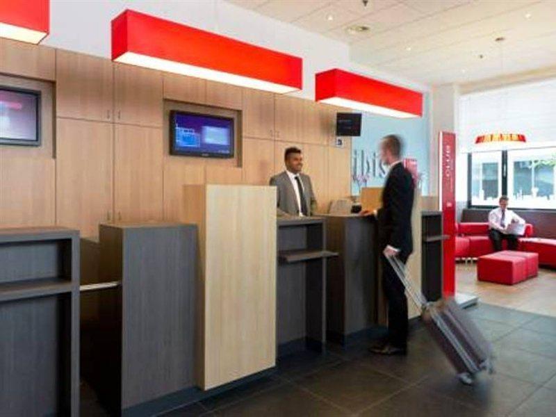 Ibis Centre Gare Du Midi Hotel
