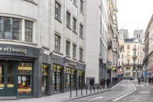 L'ecuyer - 2736 -