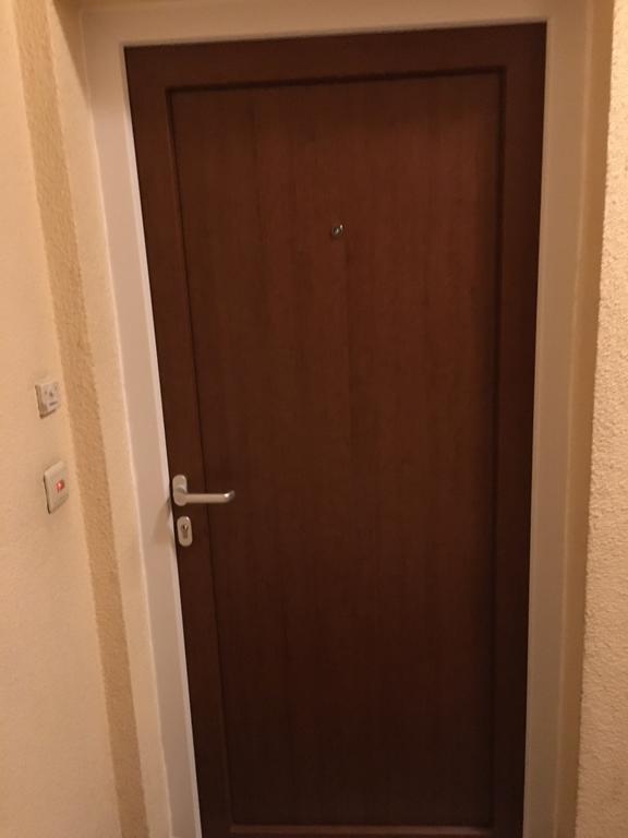 One-bedroom Near Atomium Appartamento *