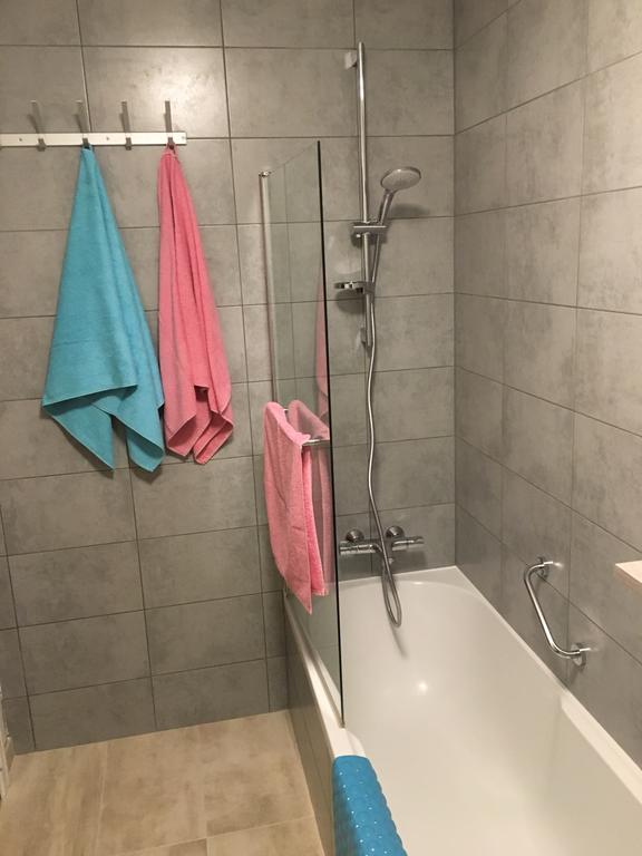 One-bedroom Near Atomium Appartamento
