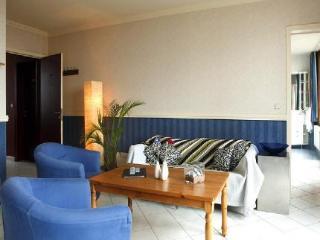 New Continental Business Flats
