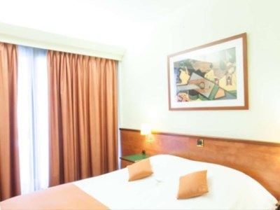 Western County House 3*